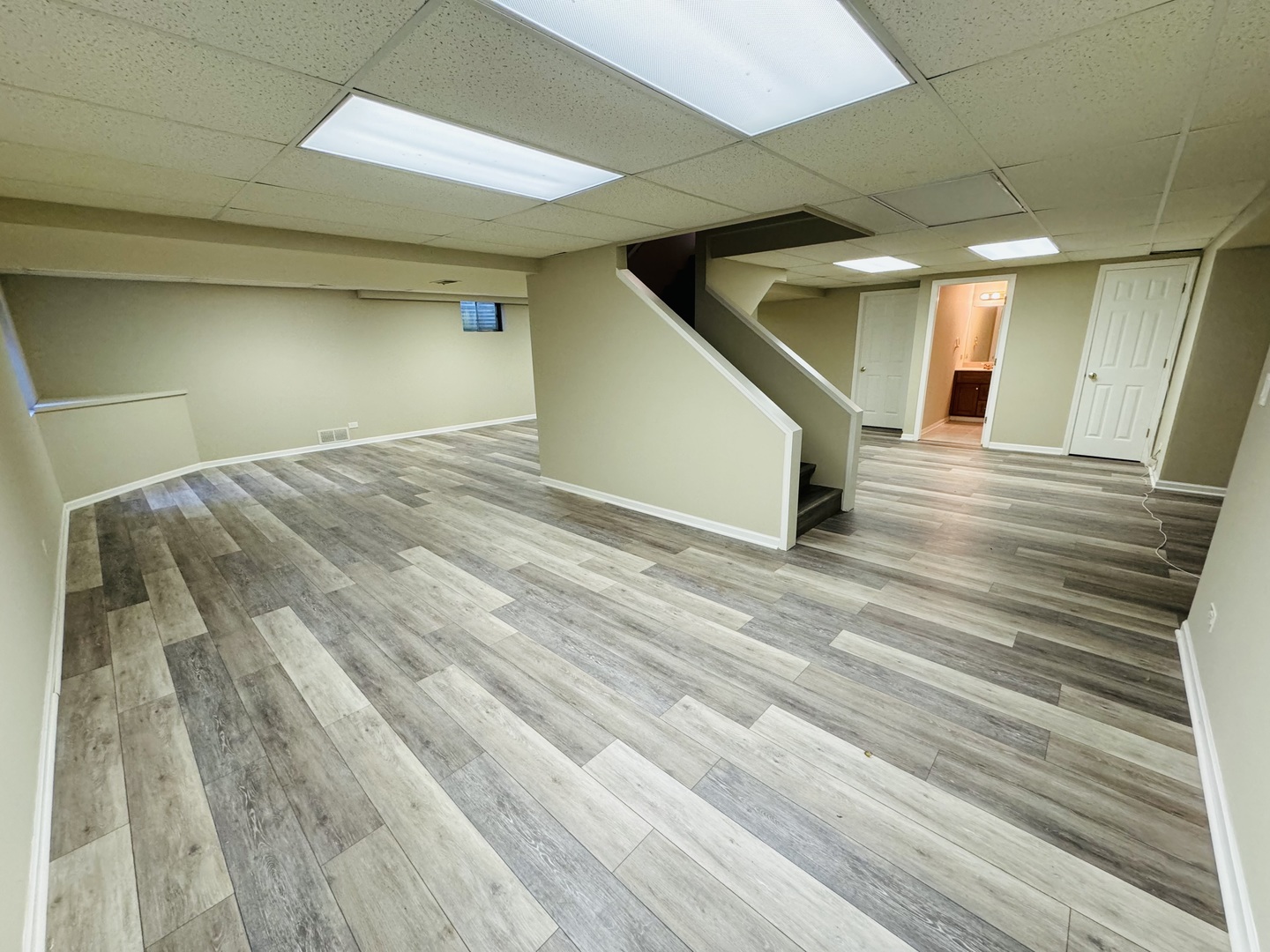 1398 East Gartner Road Naperville IL 60540