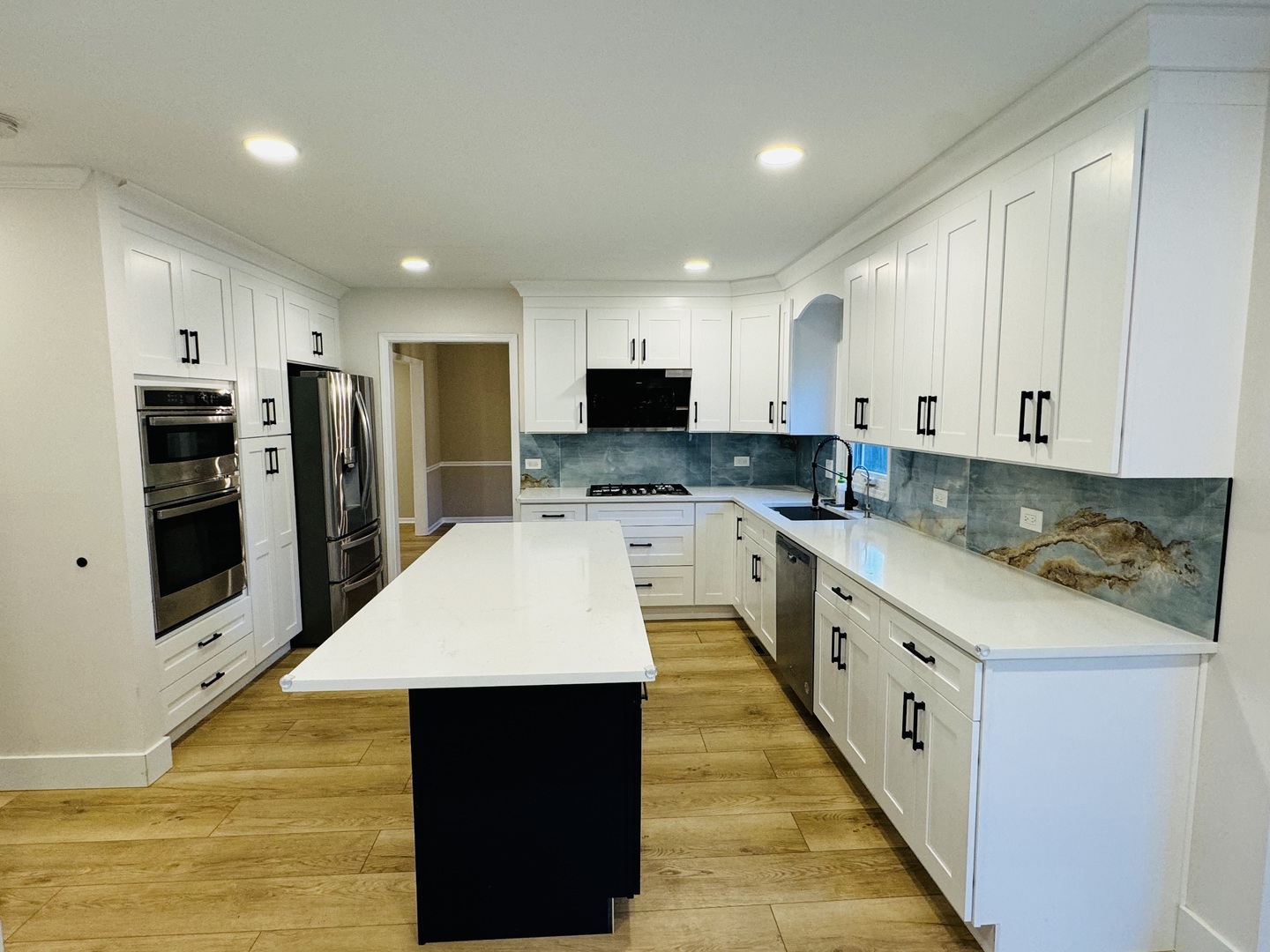 1398 East Gartner Road Naperville IL 60540