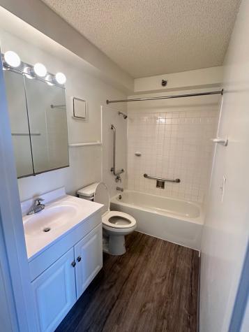 8975 West Golf Road Niles IL 60714