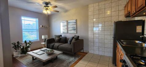 4764 North Virginia Avenue Chicago IL 60625