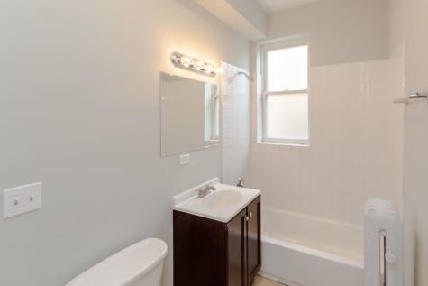 429 East Oakwood Boulevard Chicago IL 60653