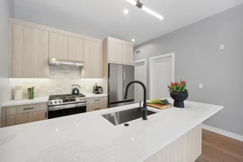 7006 North Glenwood Avenue Chicago IL 60626