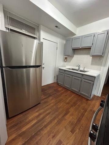 4550 North Western Avenue Chicago IL 60625