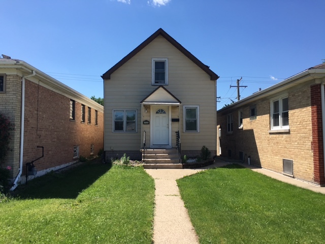 7535 West Foster Avenue Harwood Heights IL 60706