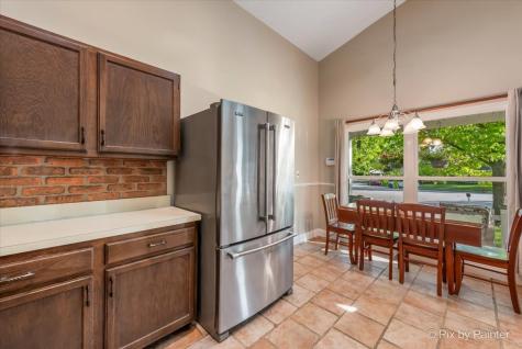 417 Bayview Avenue Naperville IL 60565