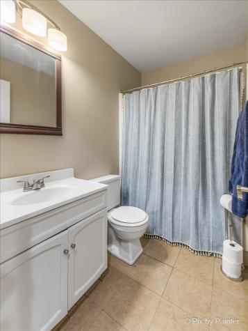 417 Bayview Avenue Naperville IL 60565