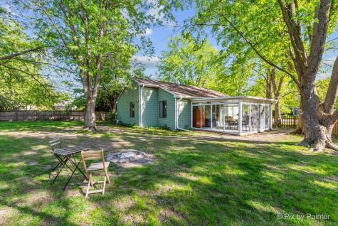 417 Bayview Avenue Naperville IL 60565