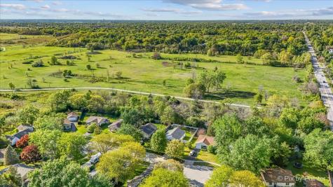 417 Bayview Avenue Naperville IL 60565