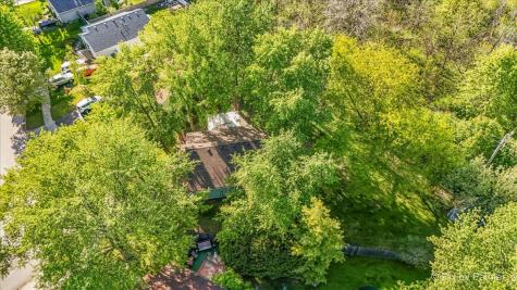 417 Bayview Avenue Naperville IL 60565