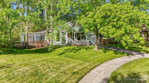 417 Bayview Avenue Naperville IL 60565