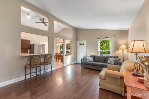 417 Bayview Avenue Naperville IL 60565