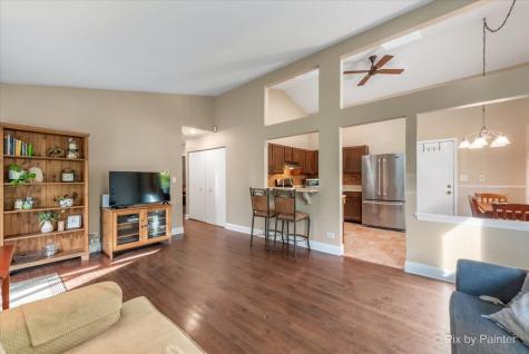 417 Bayview Avenue Naperville IL 60565