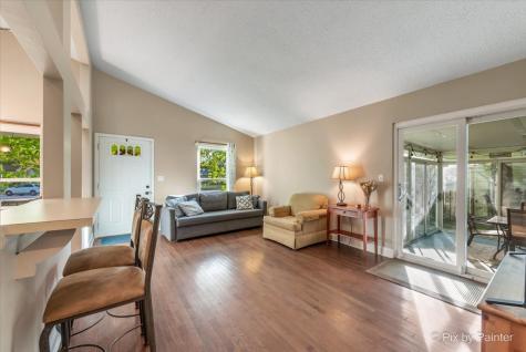 417 Bayview Avenue Naperville IL 60565