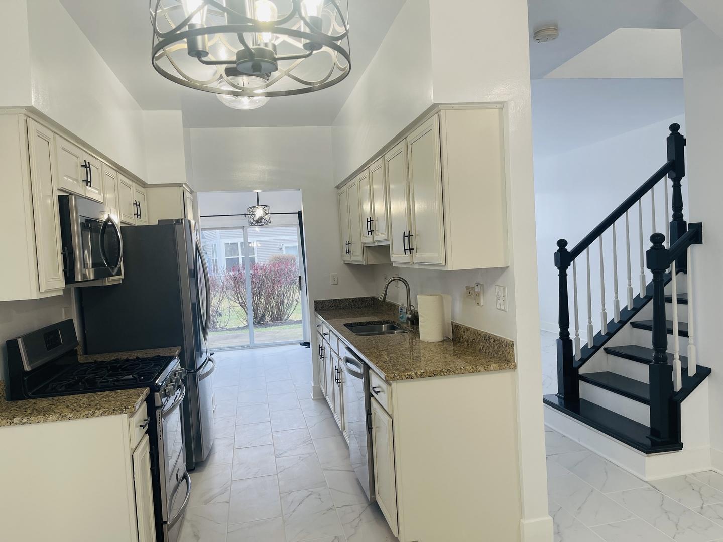 2813 Powell Court Naperville IL 60563