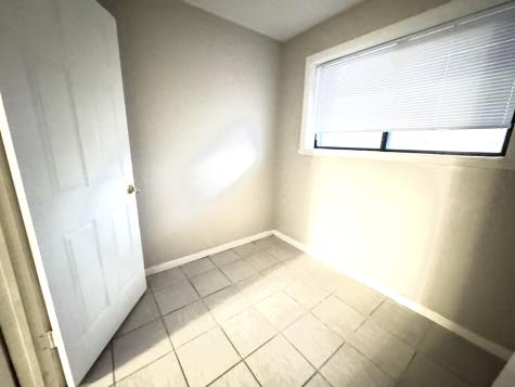 1751 Felten Road Aurora IL 60505