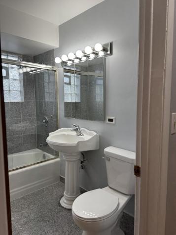 10300 South Avenue F Chicago IL 60617