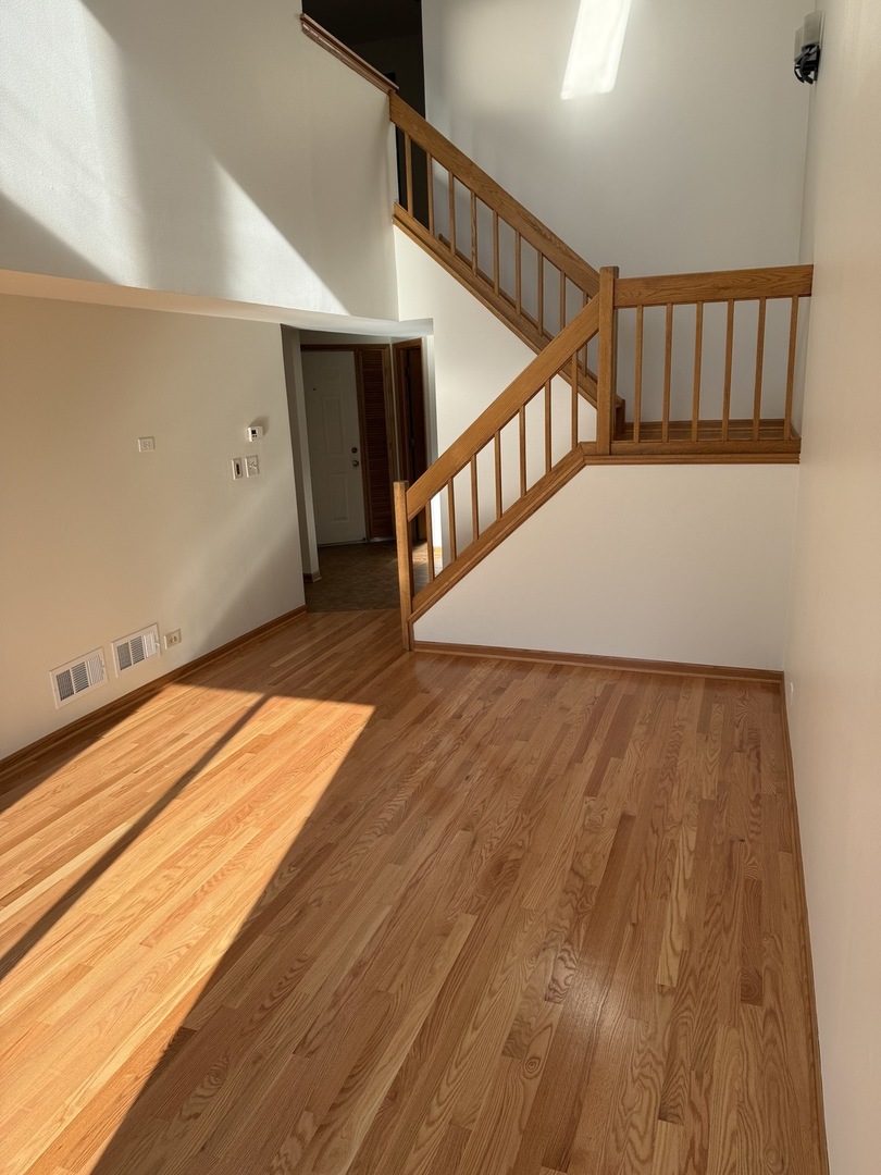 8316 Highpoint Circle Darien IL 60561