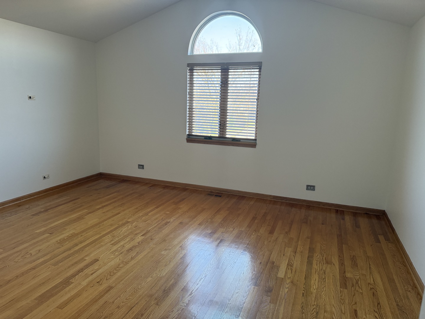 8316 Highpoint Circle Darien IL 60561