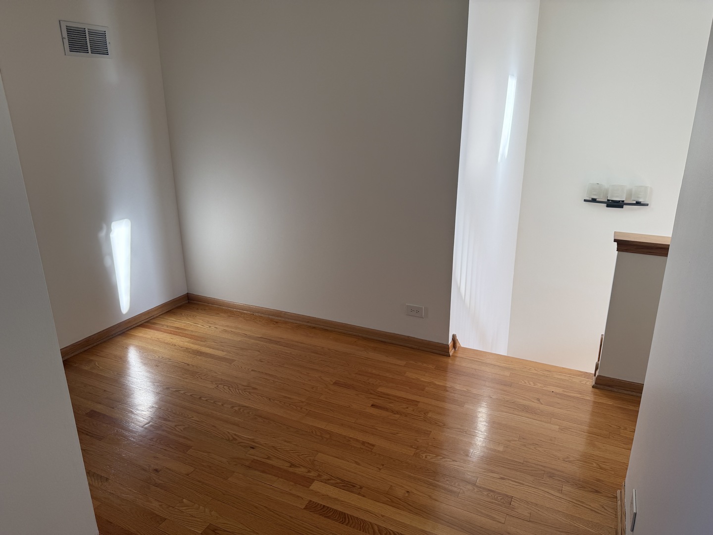 8316 Highpoint Circle Darien IL 60561