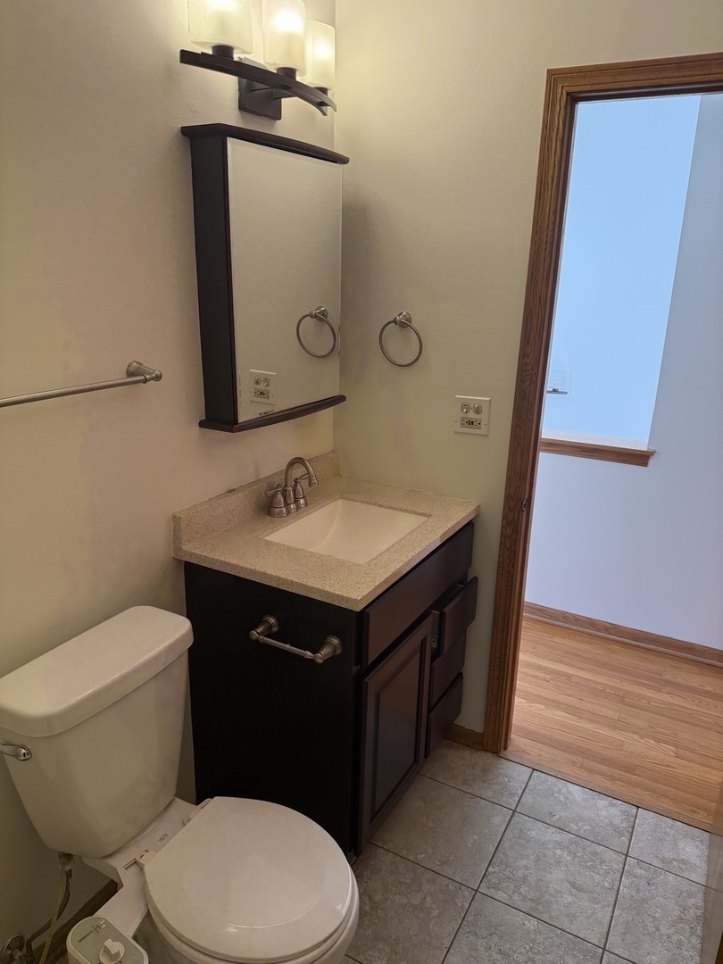 8316 Highpoint Circle Darien IL 60561