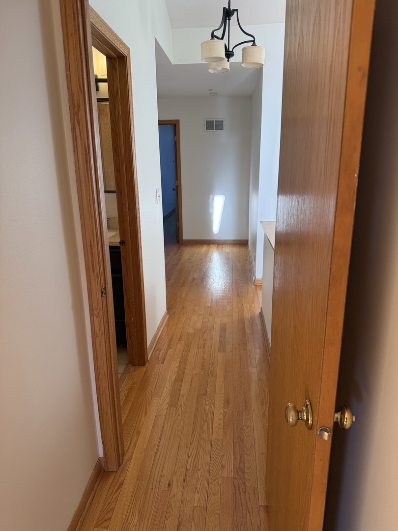 8316 Highpoint Circle Darien IL 60561