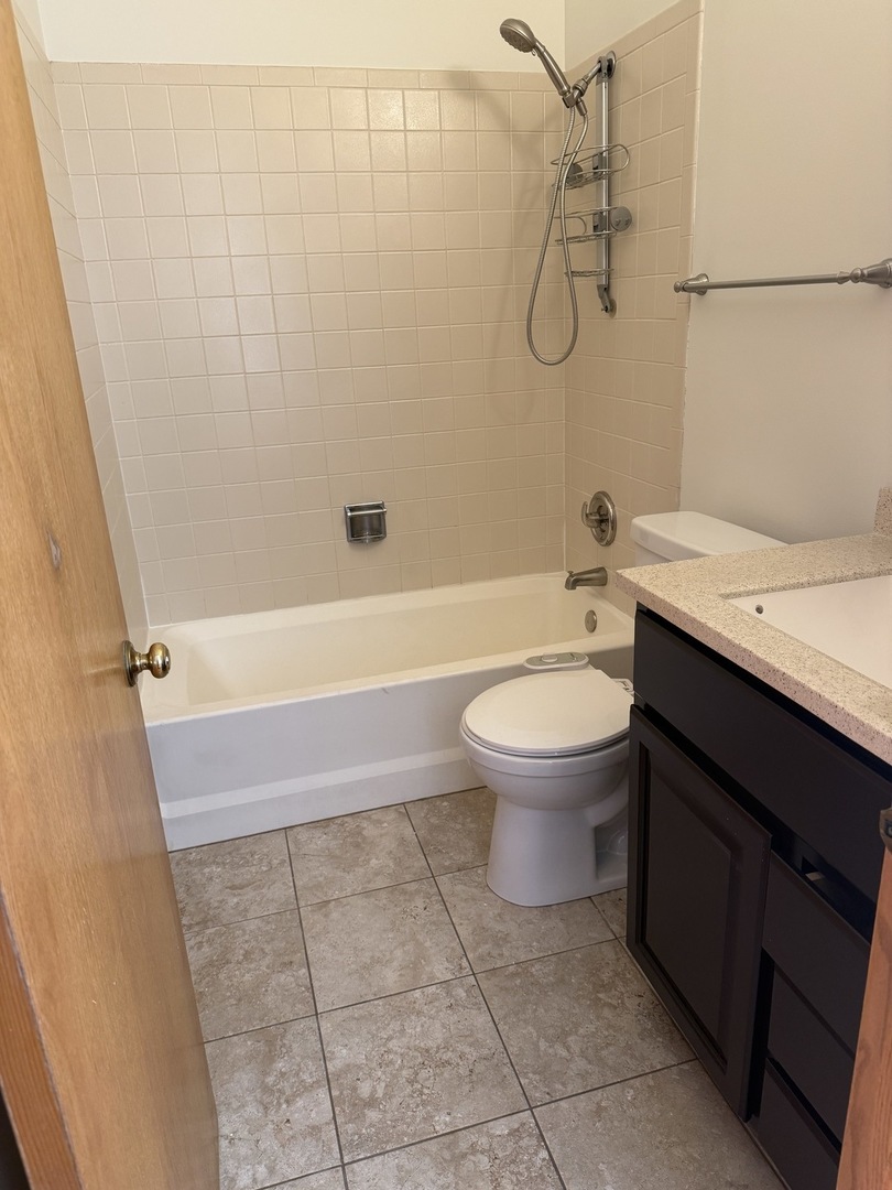 8316 Highpoint Circle Darien IL 60561