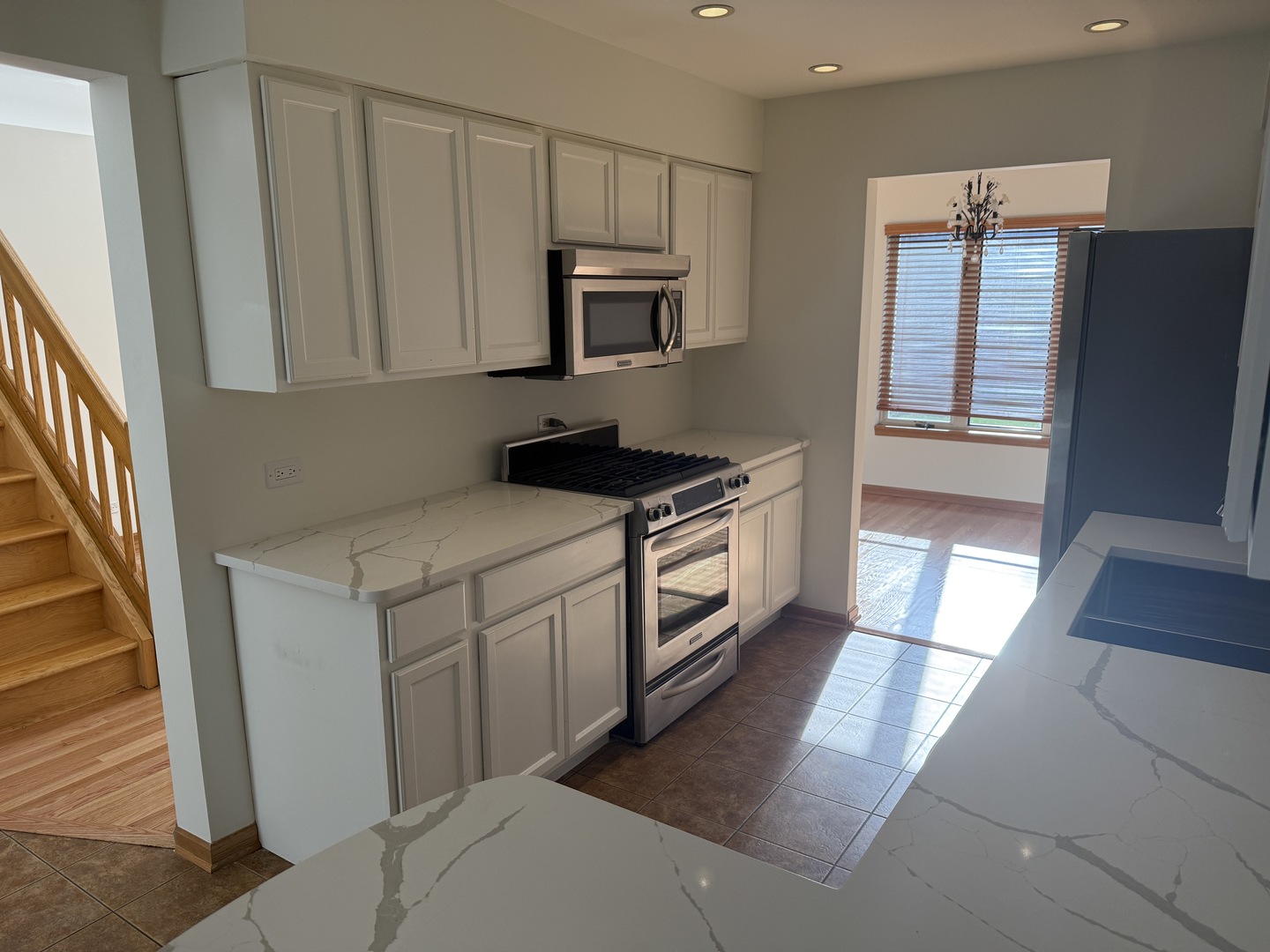 8316 Highpoint Circle Darien IL 60561