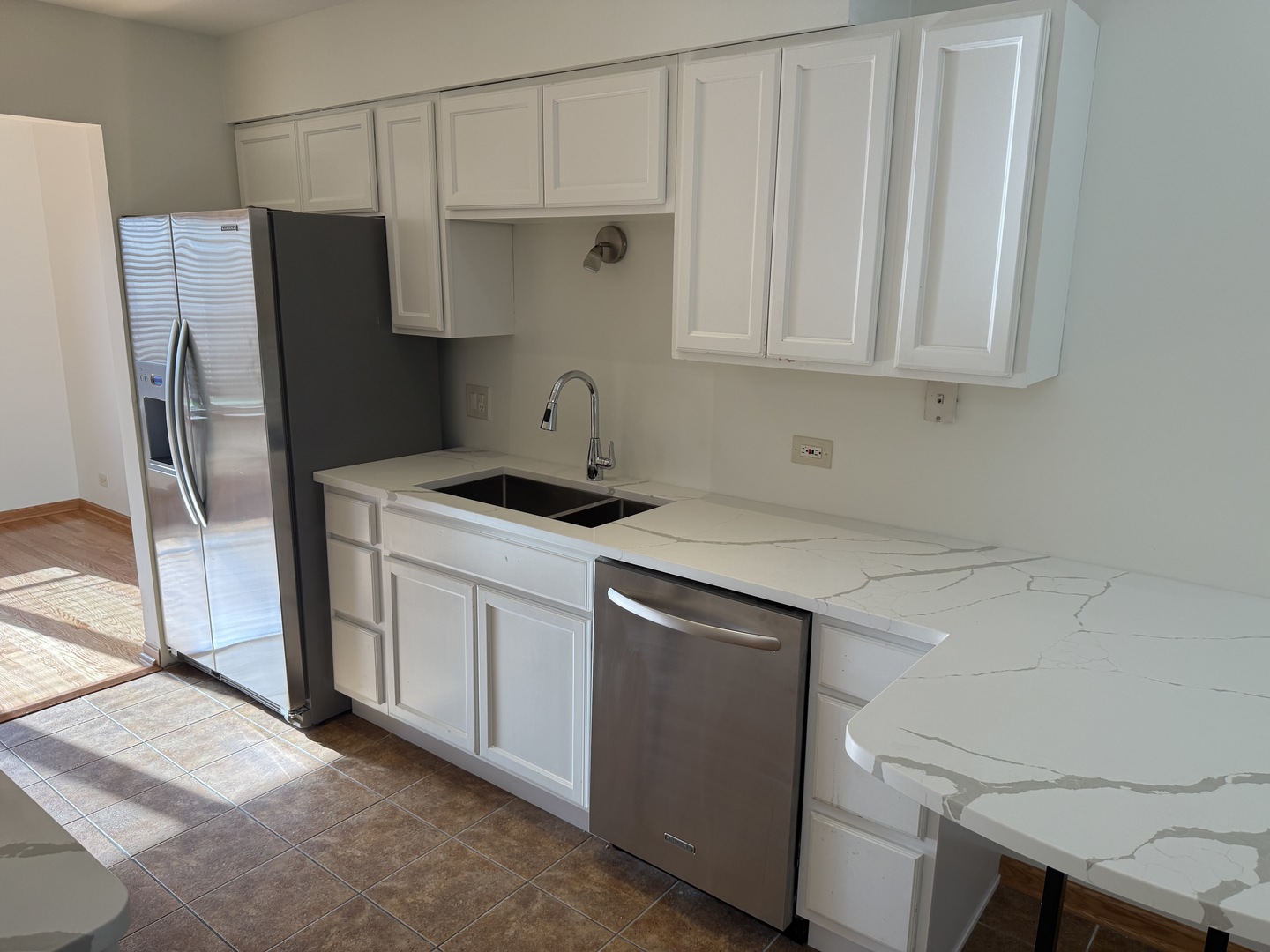 8316 Highpoint Circle Darien IL 60561