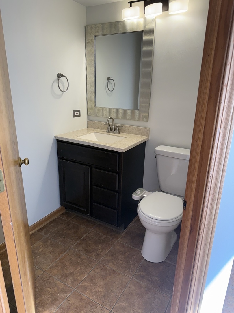 8316 Highpoint Circle Darien IL 60561