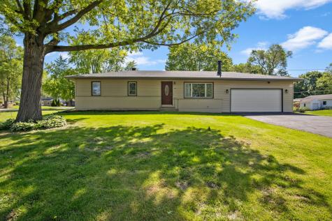 104 North Spruce Street Cortland IL 60112