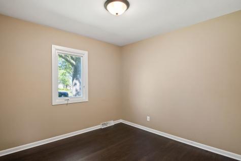 104 North Spruce Street Cortland IL 60112
