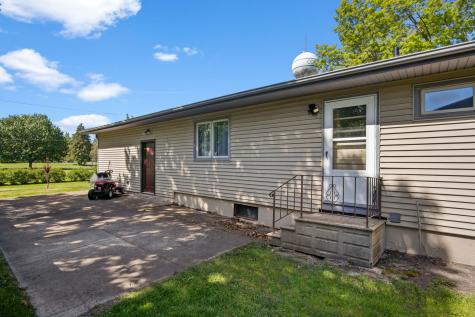 104 North Spruce Street Cortland IL 60112