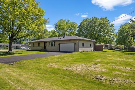 104 North Spruce Street Cortland IL 60112