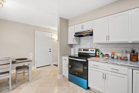 104 North Spruce Street Cortland IL 60112