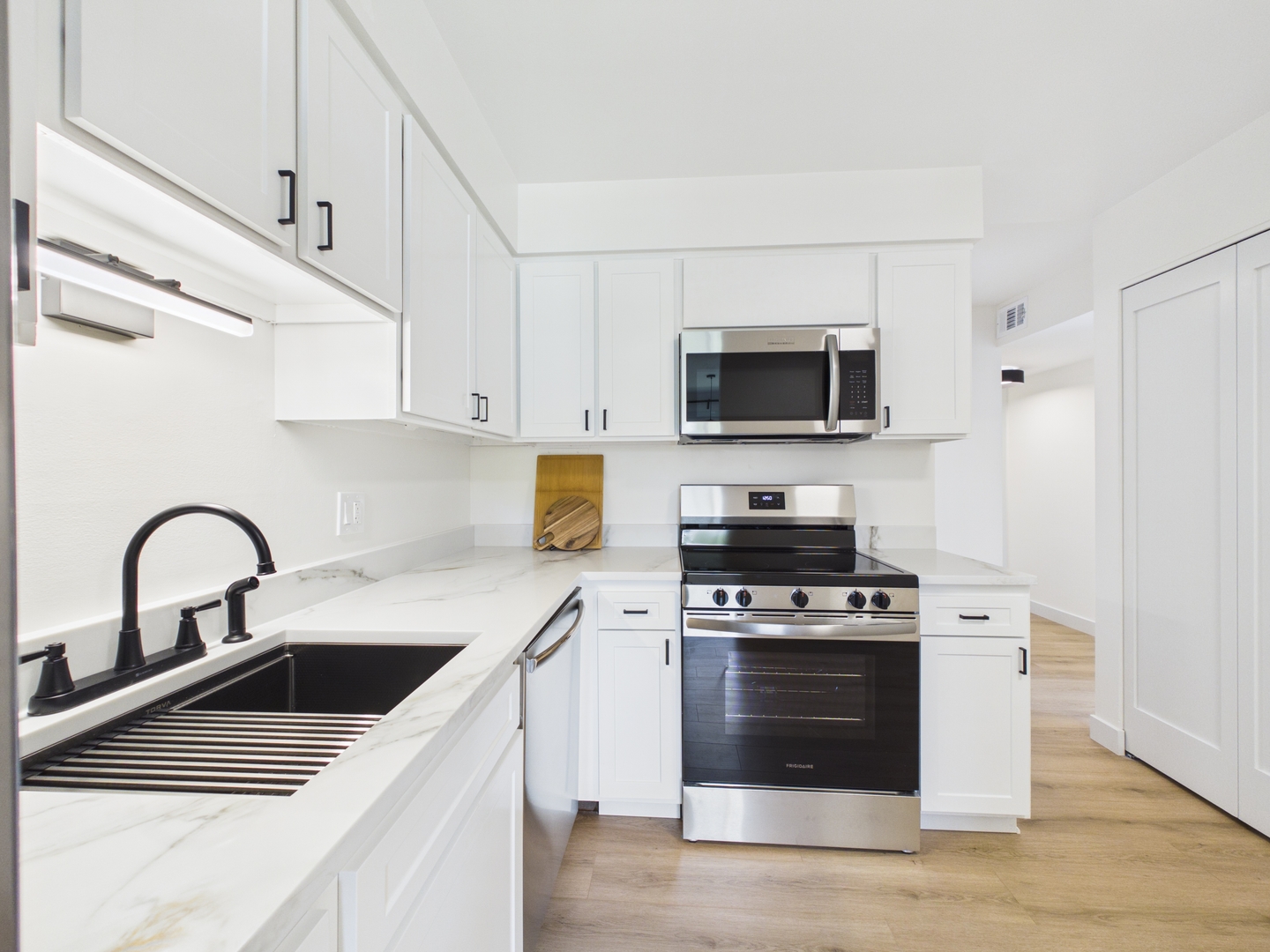 4525 Blackhawk Lane Lisle IL 60532