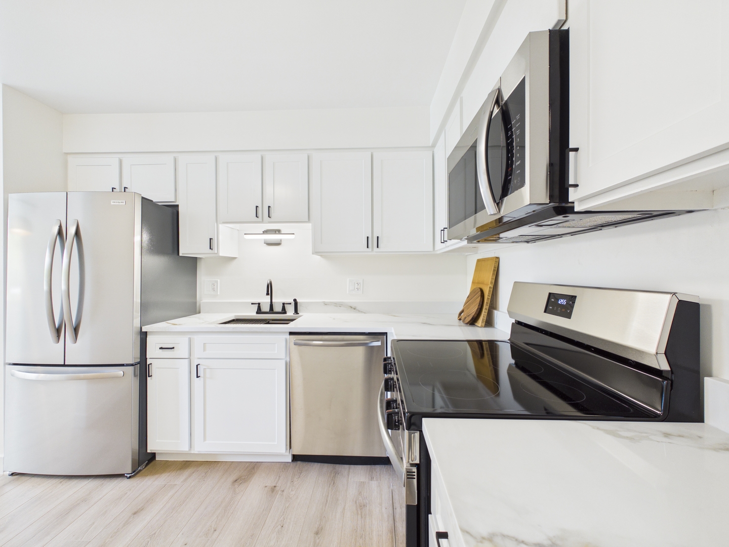 4525 Blackhawk Lane Lisle IL 60532