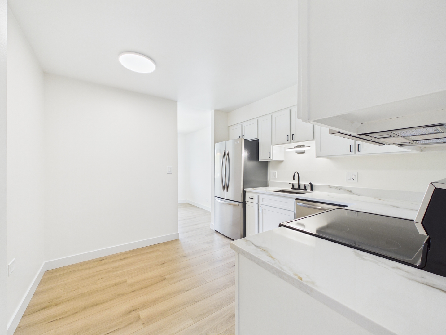 4525 Blackhawk Lane Lisle IL 60532
