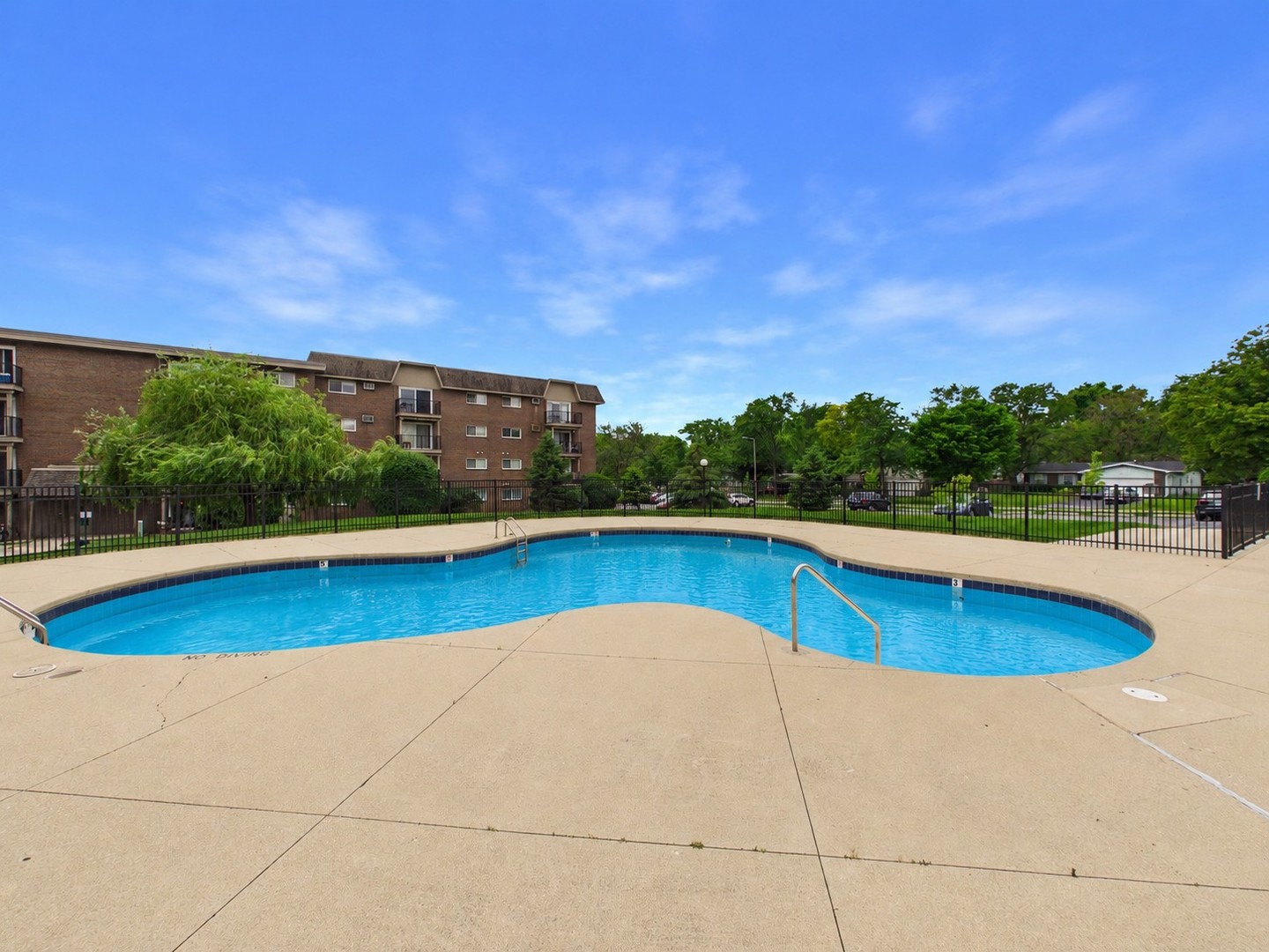 4525 Blackhawk Lane Lisle IL 60532