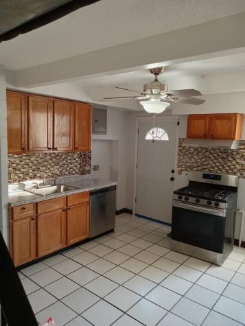827 East 48th Street Chicago IL 60615
