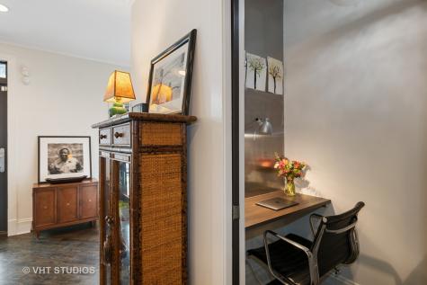4444 North Winchester Avenue Chicago IL 60640