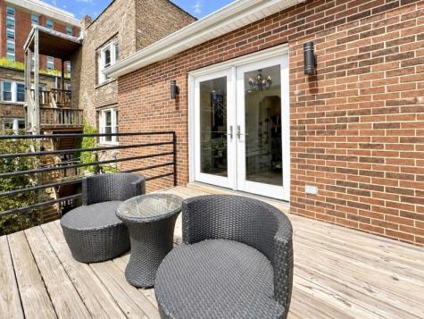 4444 North Winchester Avenue Chicago IL 60640