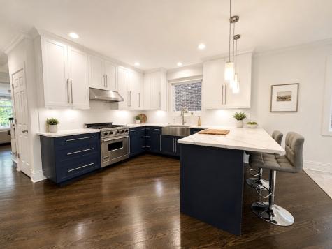 4444 North Winchester Avenue Chicago IL 60640