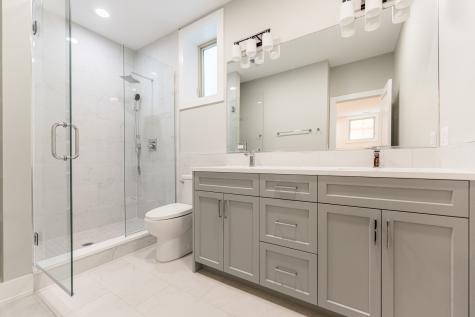 5856 North Magnolia Avenue Chicago IL 60660