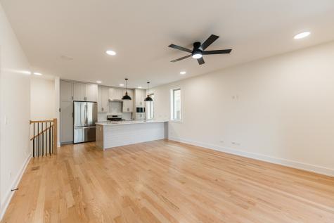 5856 North Magnolia Avenue Chicago IL 60660