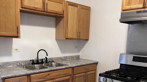 7352 South Yale Avenue Chicago IL 60621