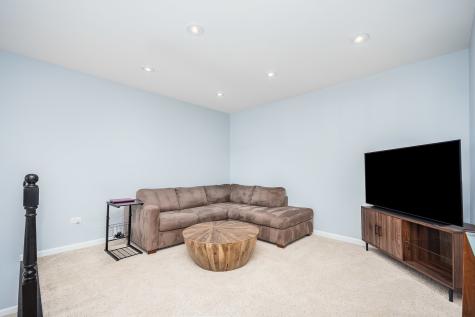 2768 Blakely Lane Naperville IL 60540