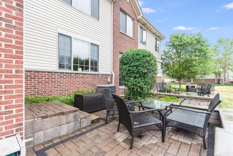 2768 Blakely Lane Naperville IL 60540