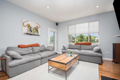 2768 Blakely Lane Naperville IL 60540