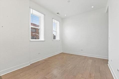 449 North Elizabeth Street Chicago IL 60642