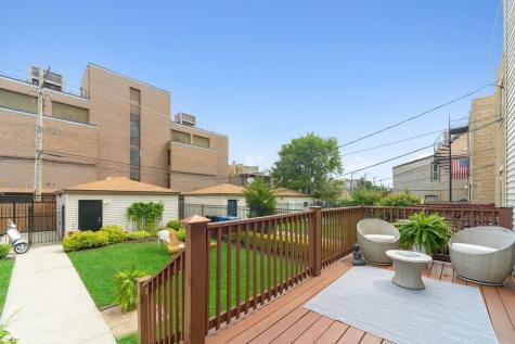 2042 West Warren Boulevard Chicago IL 60612